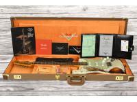 Fender Custom Shop 1961 Stratocaster Super Heavy Relic 3A RW Aged Olympic White 3TSB Fender Custom Shop 1961 Stratocaster Super Heavy Relic 3A RW Aged Olympic White 3TSB